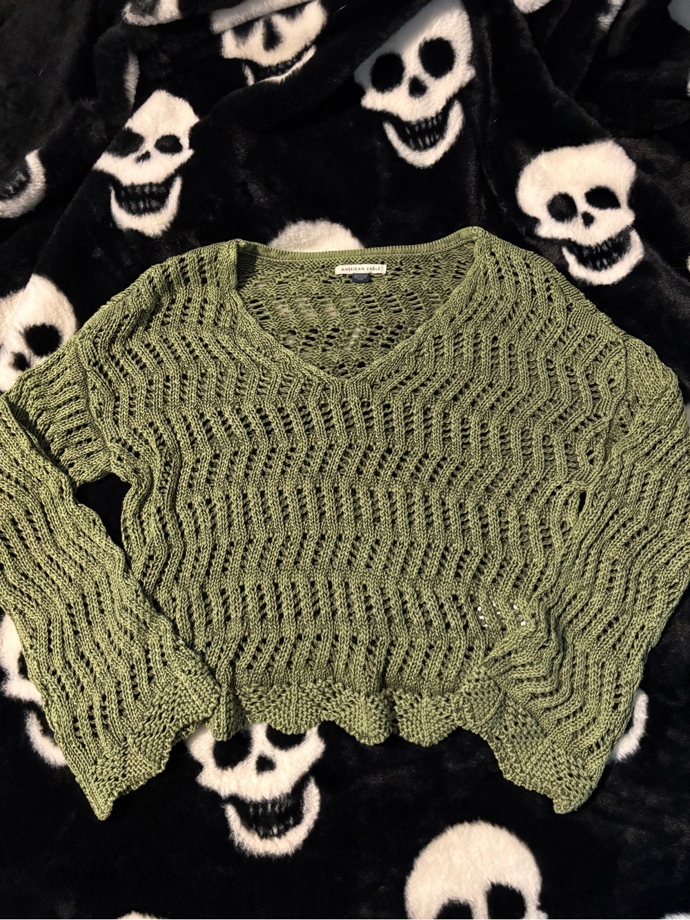 American Eagle Outfitters Olive Open-Knit V-Neck Sweater